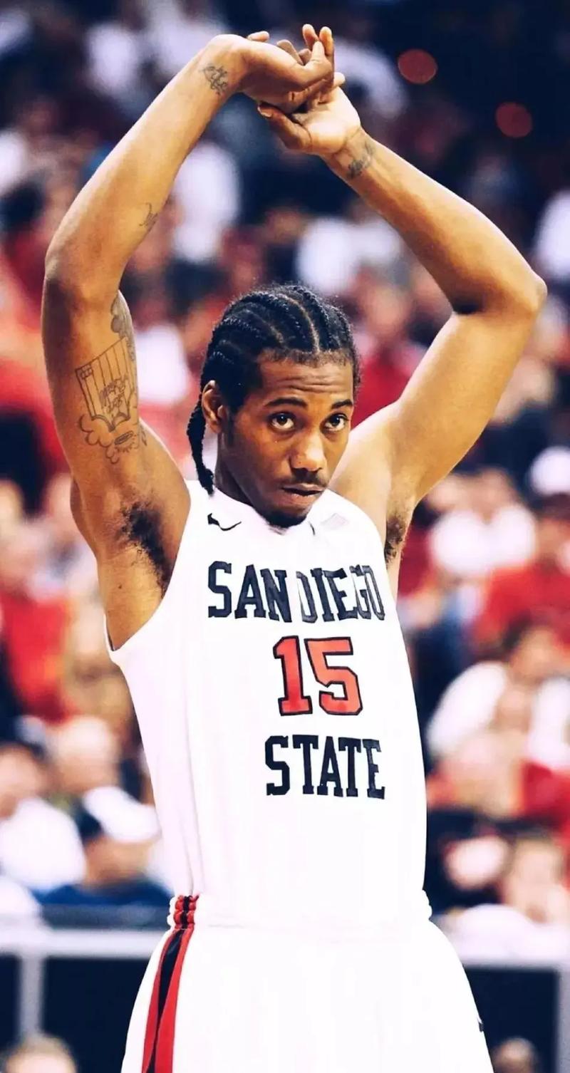 西帅的第一次主场执教，他感谢所有球迷的支持（西帅主场执教首秀，向全体球迷致谢）