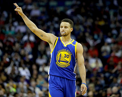 FC25粉卡4队上线：99登贝莱&邦马蒂&古利特领衔（FC25粉卡第四批上线：99登贝莱携邦马蒂、古利特压阵）