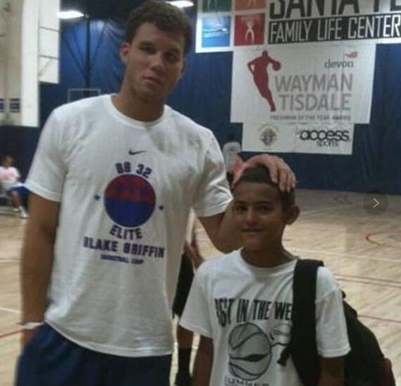 女足玛塔奖候选公布：玛塔千里走单骑领衔，米德马世界波在列（女足玛塔奖候选出炉：玛塔长途奔袭领衔，米德马世界波上榜）