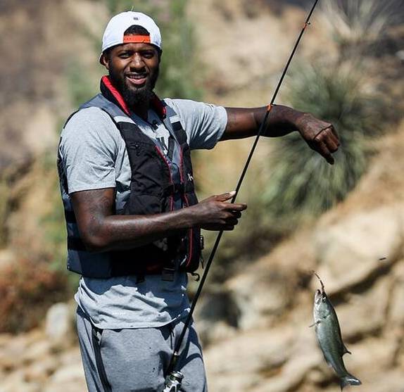 意甲俱乐部球衣胸前广告赞助费TOP10：米兰双雄3000万并列第1（意甲球衣胸前赞助费前十：米兰双雄以3000万并列榜首）