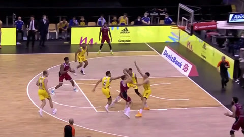 熊猫杯U22国足2-0力克韩国U22，拜合拉木双响+写意脚后跟破门（熊猫杯U22：U22国足2-0击败韩国，拜合拉木梅开二度+脚后跟妙射）